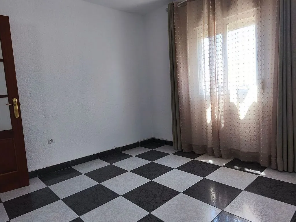 Stanze - Twin-bedroom Flat with Terrace in El Naranjo