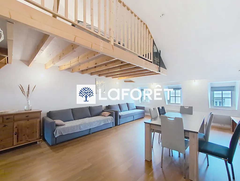 Séjour - Appartement Duplex Hyper Centre à Provins