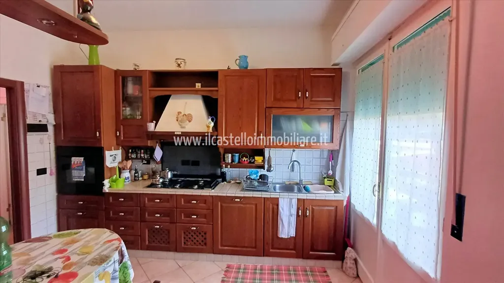 Cuisine - Panoramic Apartment with Balcony in Sinalunga