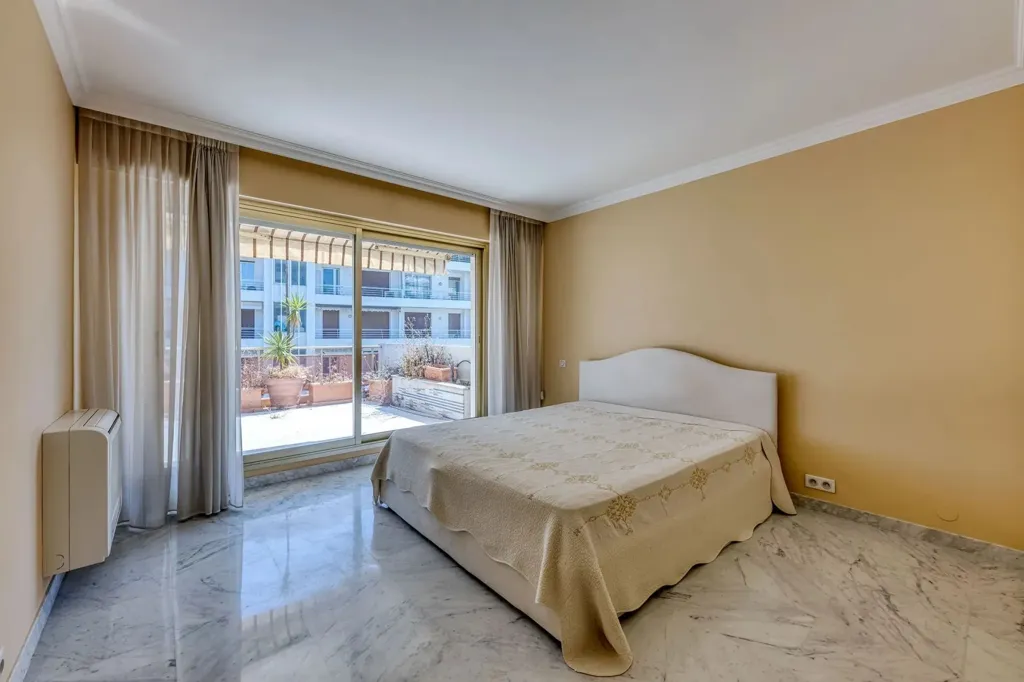 Chambres - Appartement Luxe avec Terrasses Panoramiques à Cannes