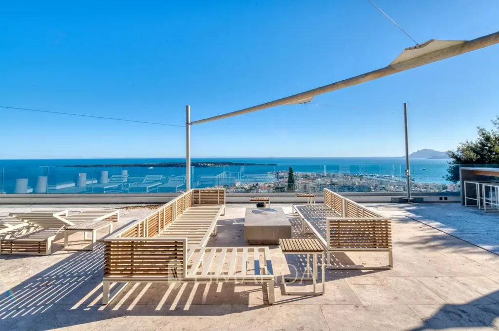 Terrasse - Villa de luxe avec vue mer à Cannes