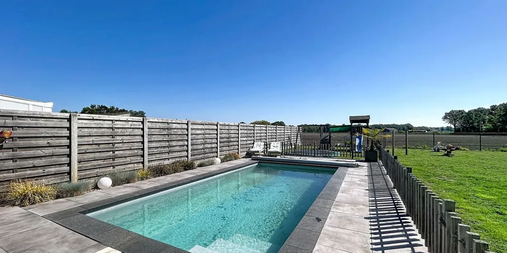 Piscine - Maison Familiale avec Piscine Chauffée à Hamont