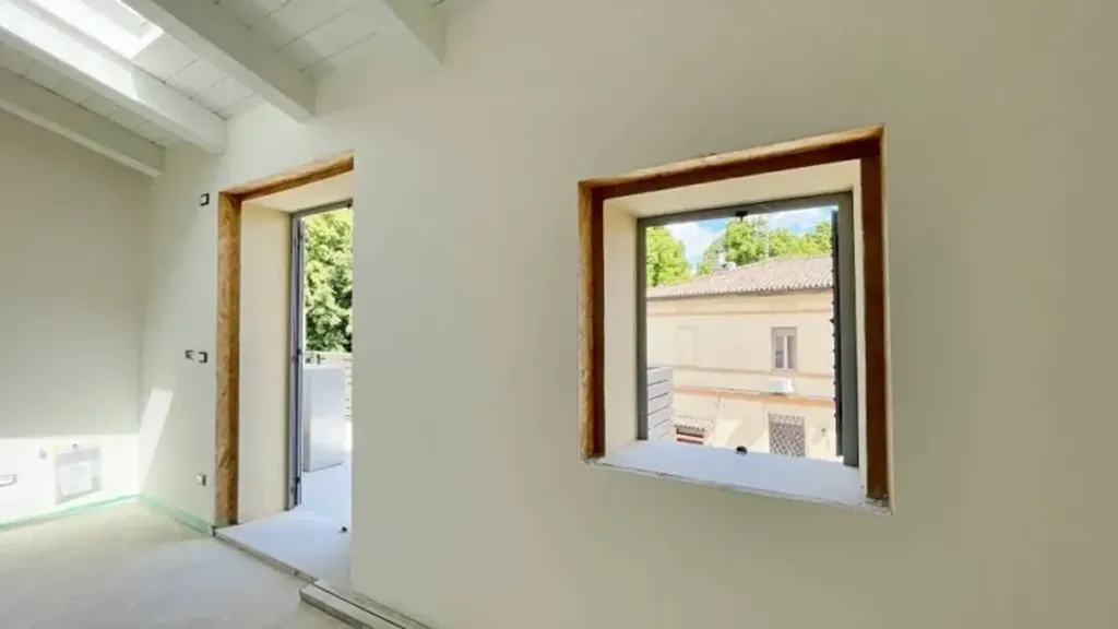 Stanze - Apartment with Terrace in Cento Centre