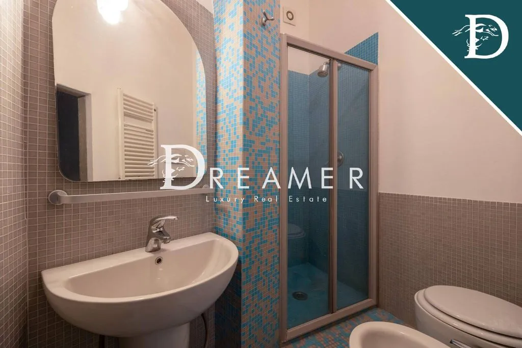 Salles de bain - Luxury Apartment with Garage in Florence