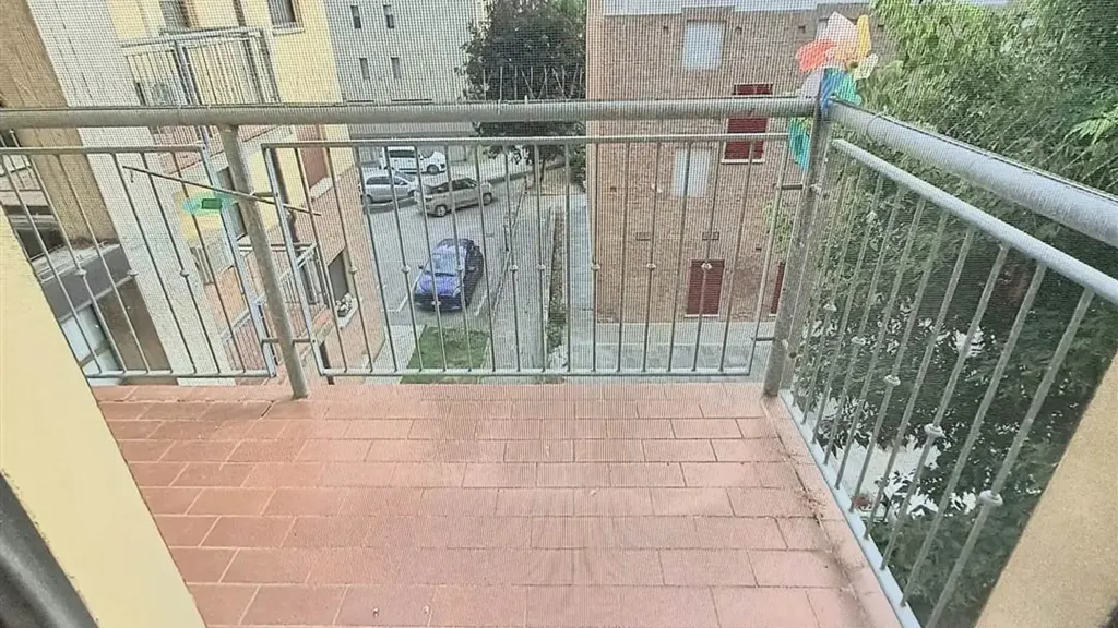 Balcone - Apartment with Balcony in Poggio Rusco
