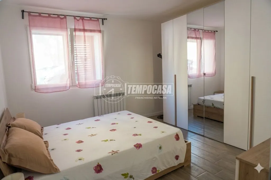 Chambres - Rear-Facing Apartment with Garden in Ancona