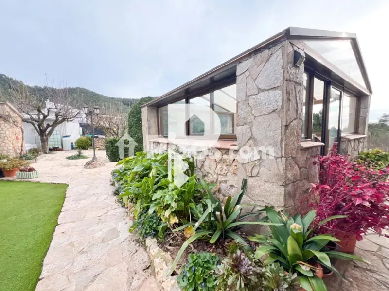 Jardin - Chalet with Jacuzzi in Vallirana