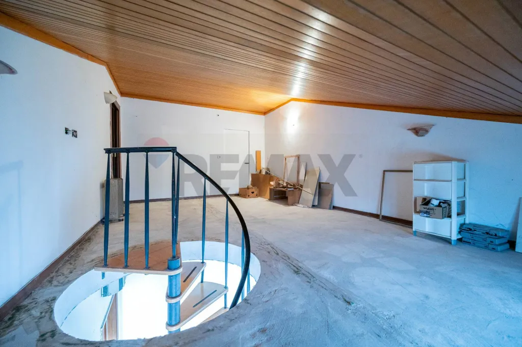 Toad - Spacious Apartment with Panoramic View in Guastalla Centre