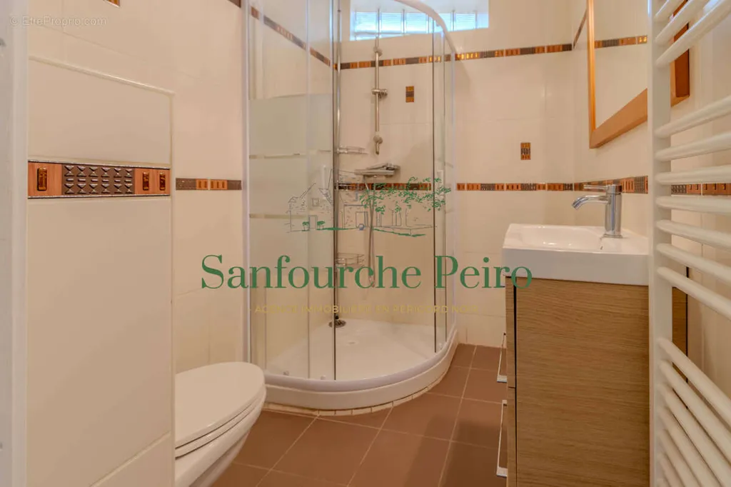 2-toaline korter asukohas Sarlat-La-Caneda