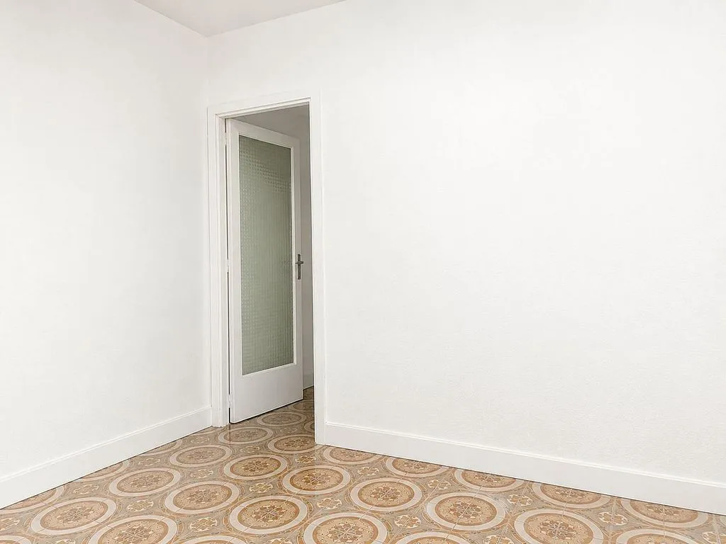 Pièces - Apartment with Balcony in Sant Adrià de Besos