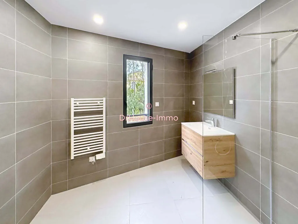Bagni - 2-Bedroom Apartment with Terrace in Ajaccio