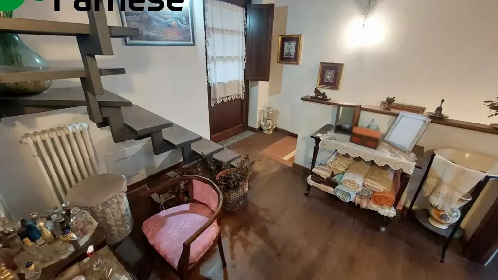 Elutuba - Rustic Home with Historic Charm in Travo