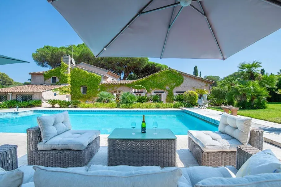 pool_area