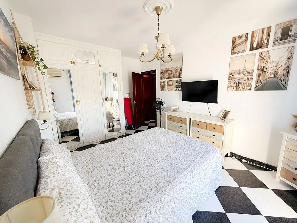 Chambres - House with Balcony in Las Canteras, Puerto Real
