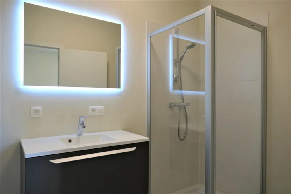 Bagni - Flat with Terrace in St-Denijs-Westrem