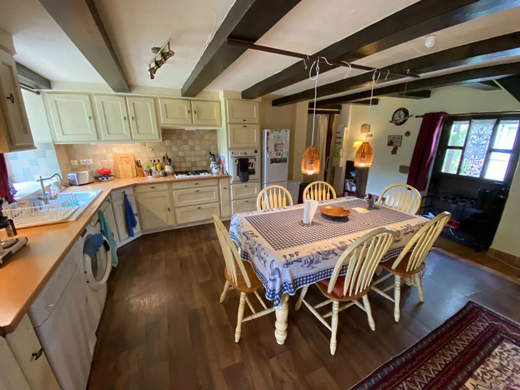 Salle à manger - Maison de Charme avec Jardin à Broons