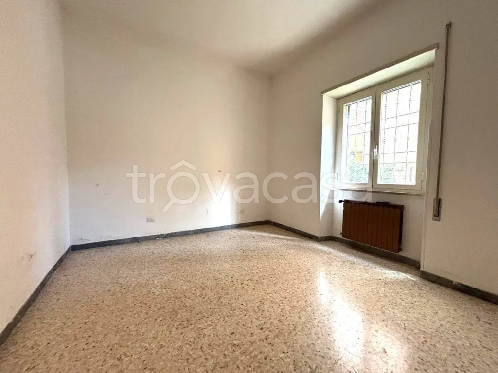 Pièces - Apartment with Balcony in Aprilia