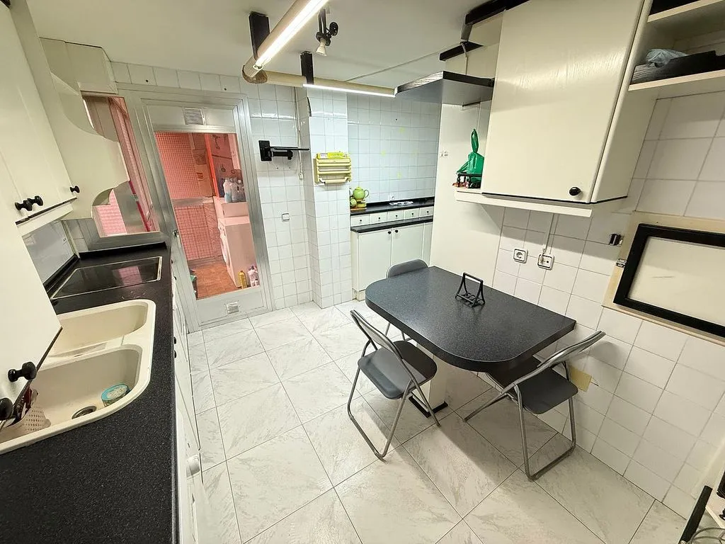 Köök - Bright Apartment with Balcony in Guadalajara