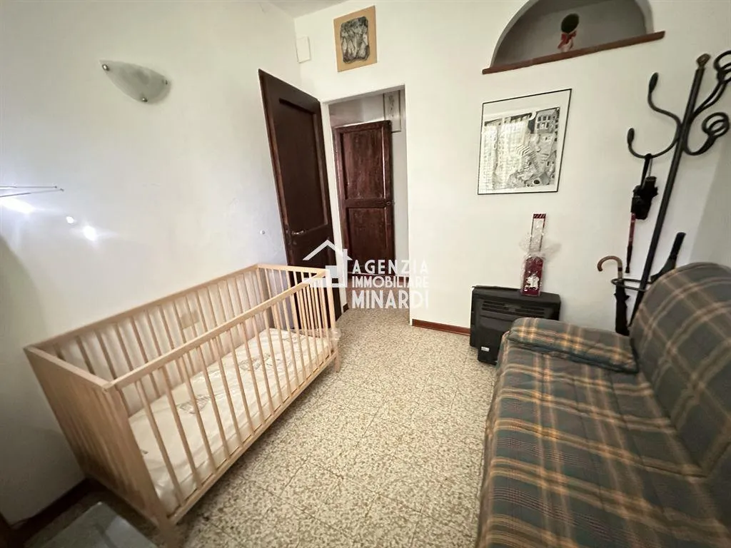 Chambres - Renovated Apartment in Sasso Building, Marradi