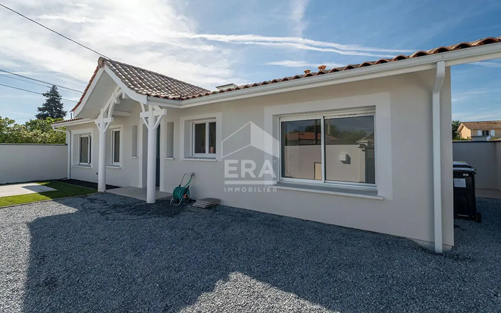 Exterior - Ground Floor House with Private Garden in La Teste-de-Buch