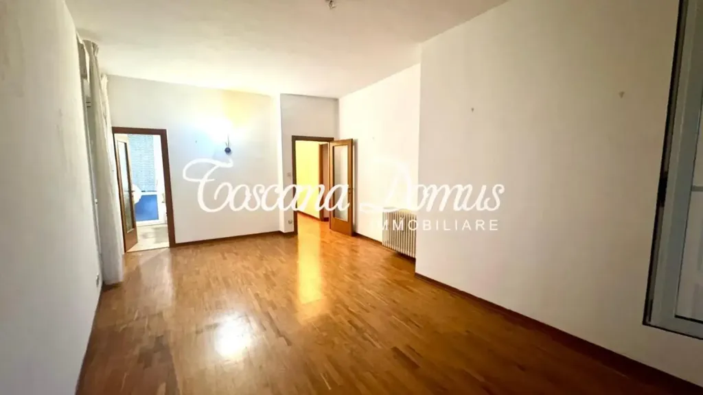 Toad - Rustic Apartment with Terraces in Siena