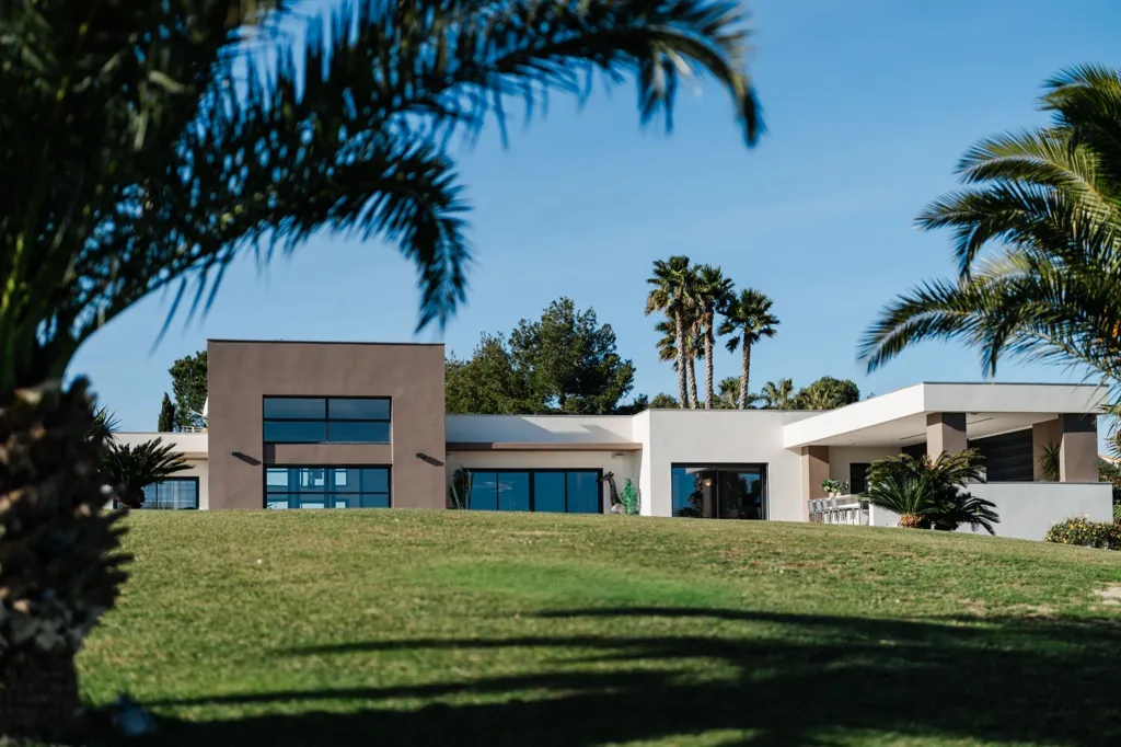 Exterior - Contemporary Villa with Pool in Residential Area