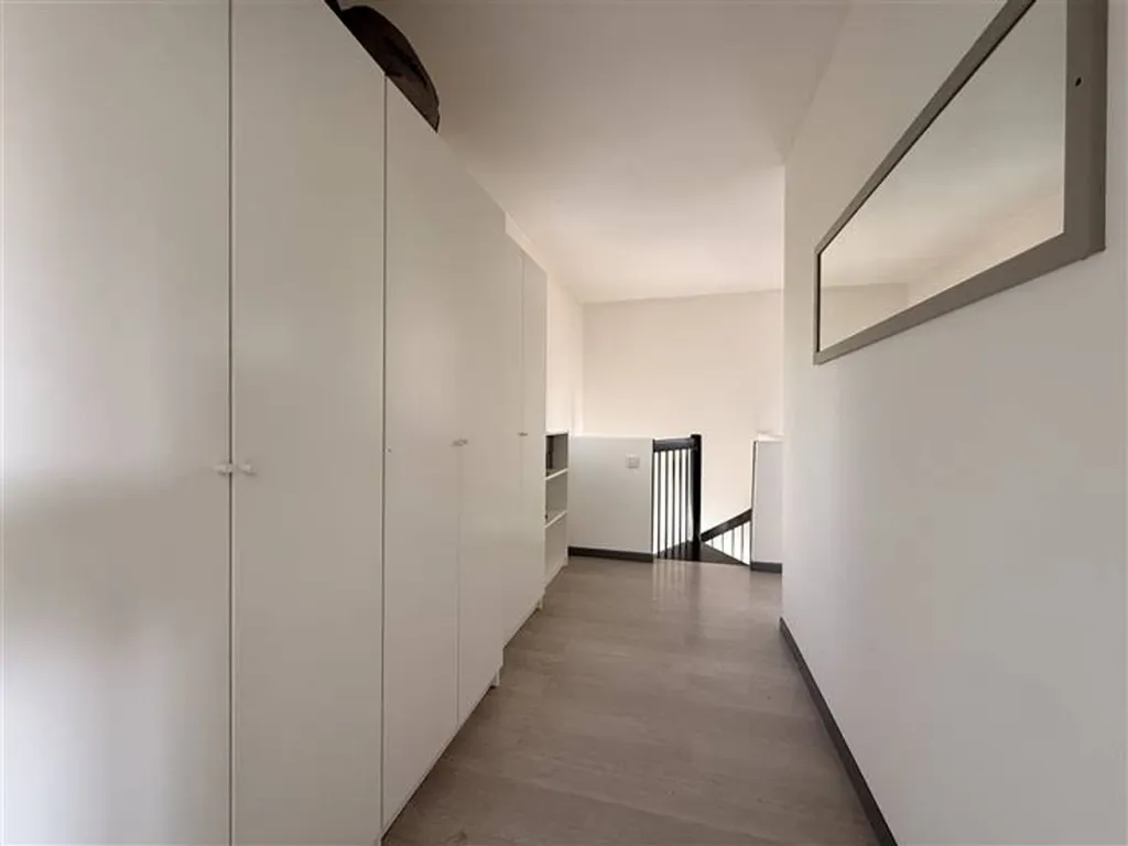 Toad - Modern Villa with Field Views in Gistoux