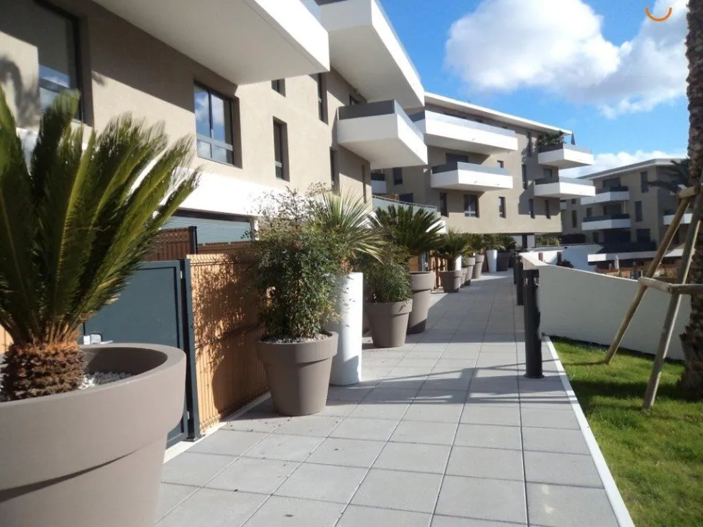 Jardin - Appartement T2 avec Terrasse à Juvignac