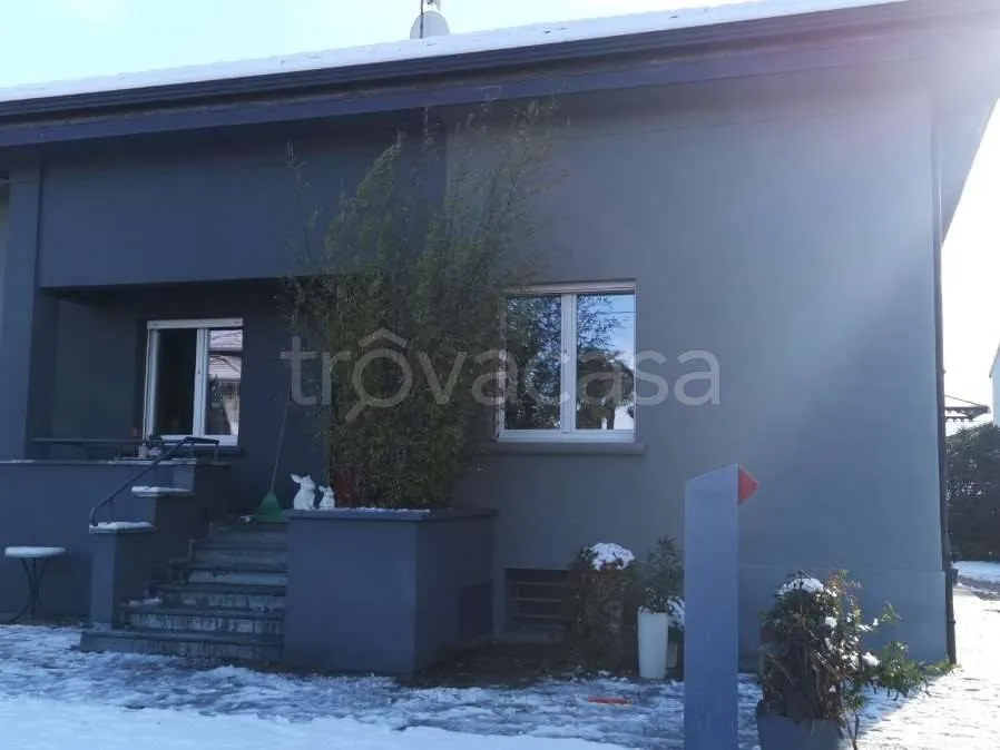 Välivaade - Villa with Private Garden in Cureggio