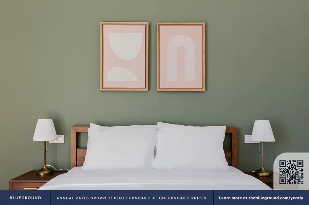 Magamistoad - Furnished Apartment with Elevator in Athens