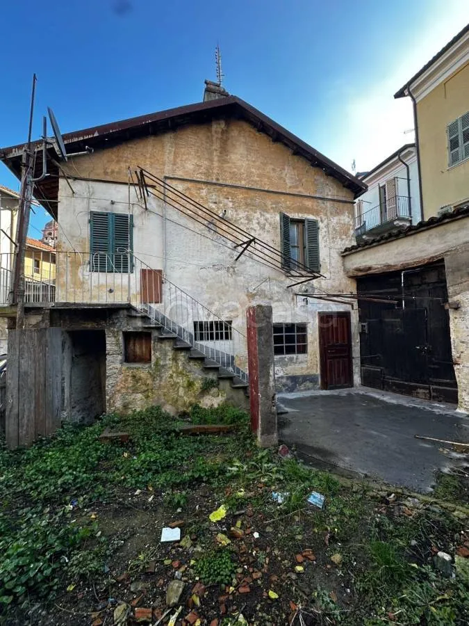 Välivaade - Independent House with Garden in Saluzzo Centre
