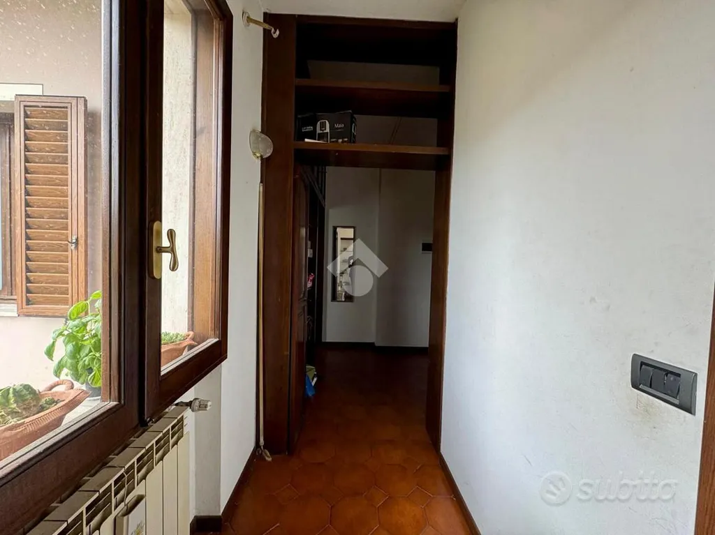 Entrée - 4-Room Apartment with Terrace in Quarrata