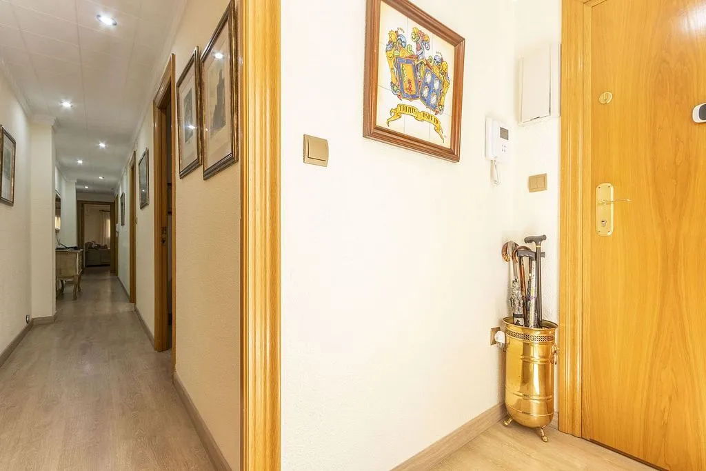 hallway_entrance