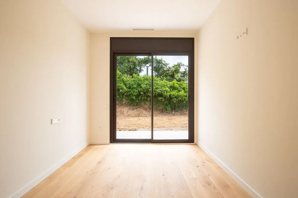 other_room