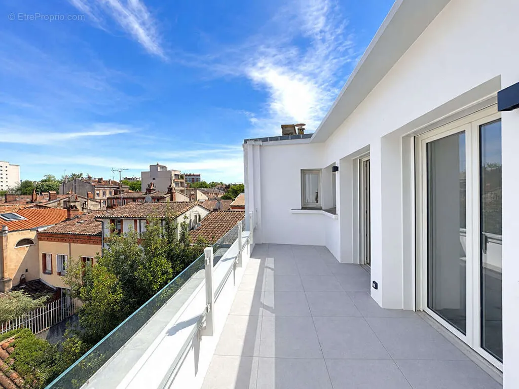 Balcone - Duplex Apartment with Three Terraces in Toulouse