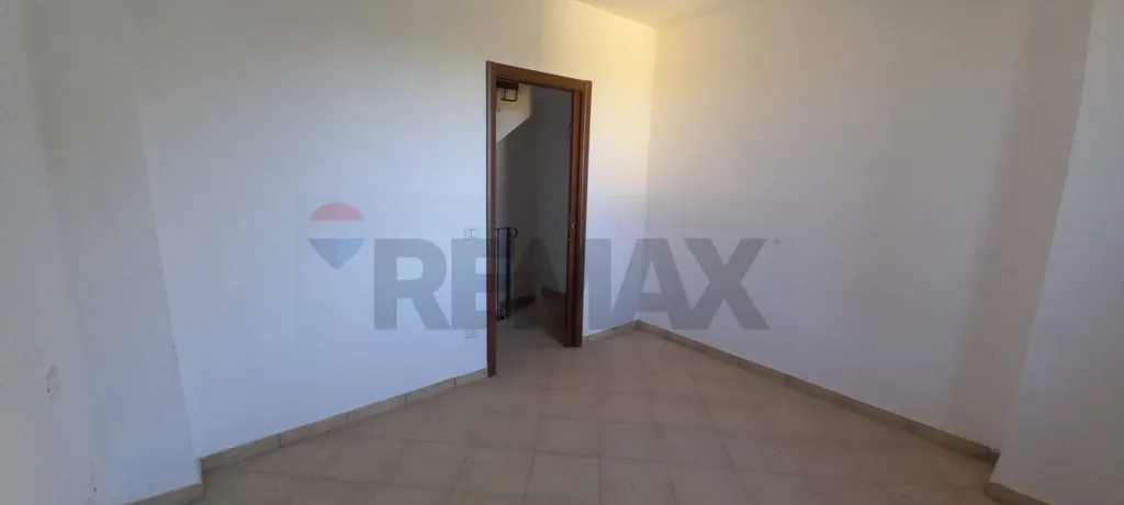 hallway_entrance