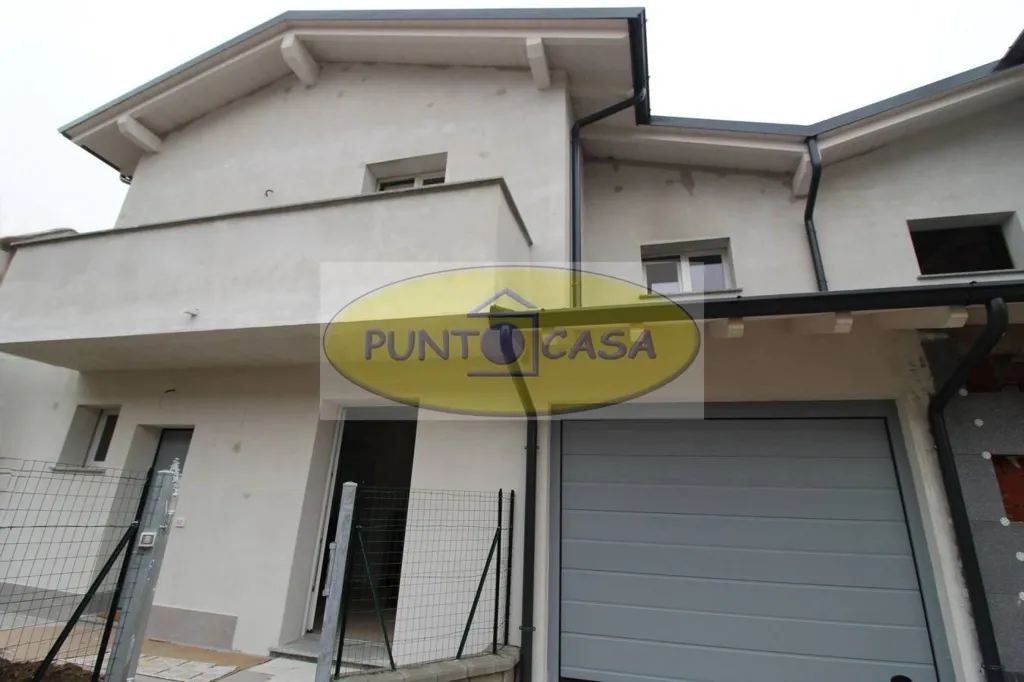Välivaade - New Triplex Villa with Private Garden in Borghetto Lodigiano