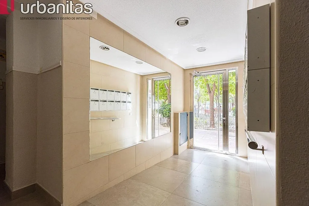 Entrée - Furnished Flat with Terrace in Vistabella