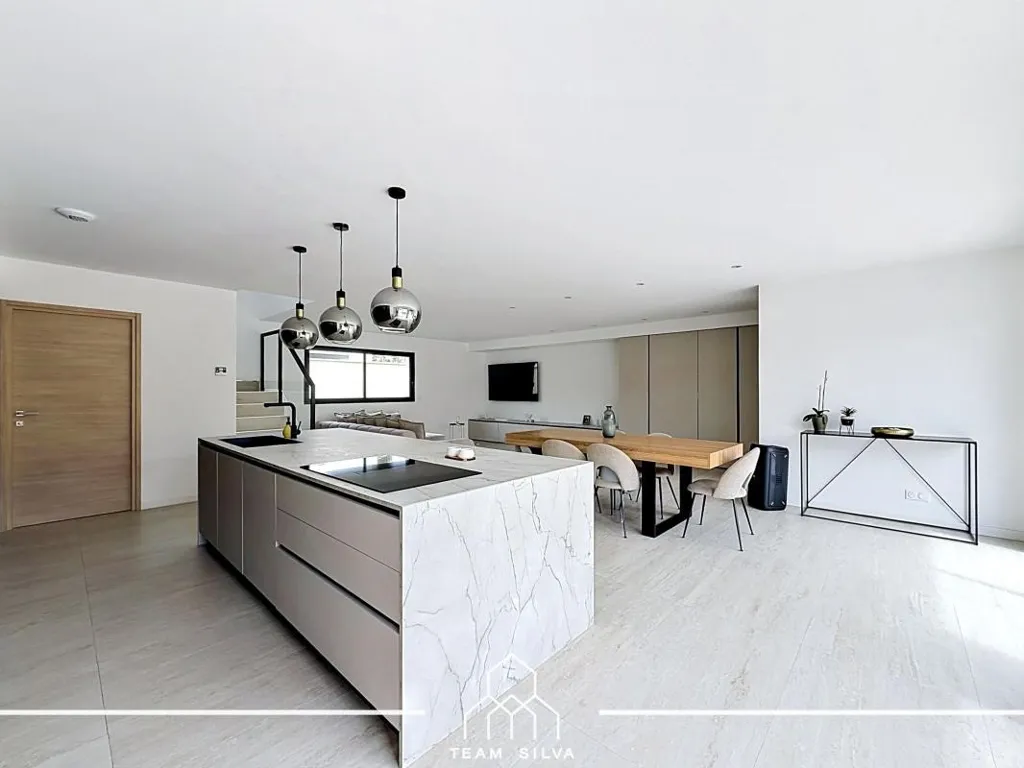 Köök - Contemporary Villa with Pool in Simandres