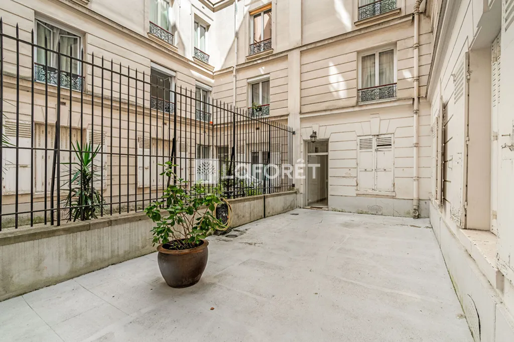 Jardin - Appartement 3 Pièces avec Ascenseur à Paris 17