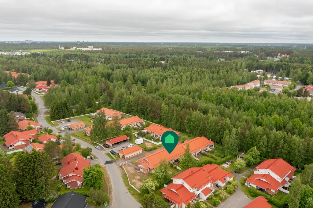 Õhuvaade - Maja asukohas Oulu