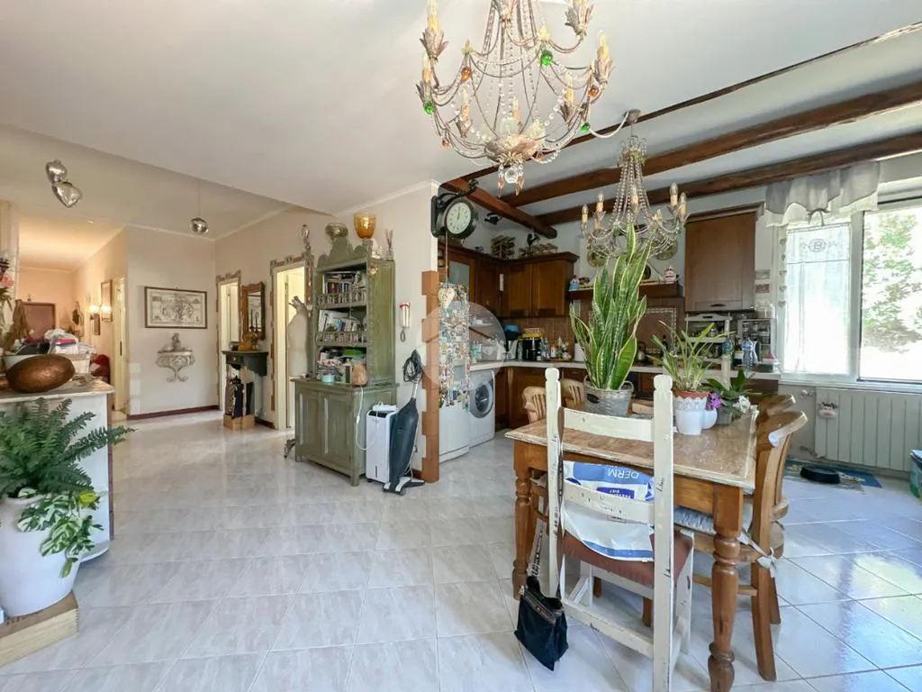 Salle à manger - Apartment with Balcony in Frascati