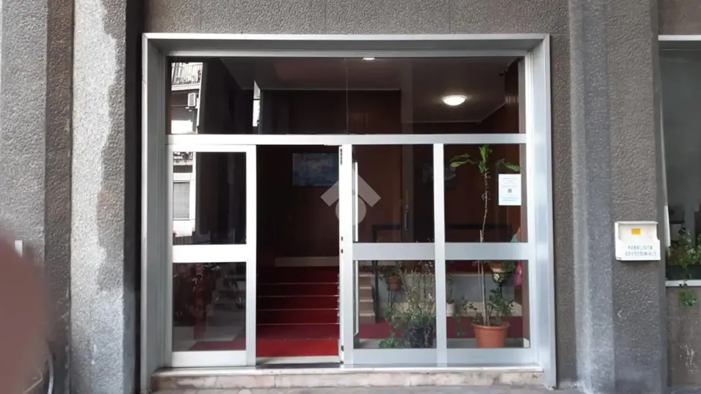 Entrée - Duplex with Balcony in Milan