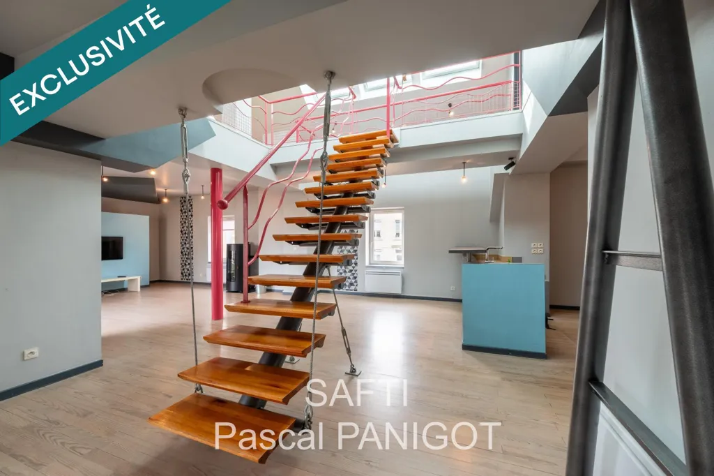 Pièces - Loft Atypique avec Terrasse à Golbey Centre-Ville