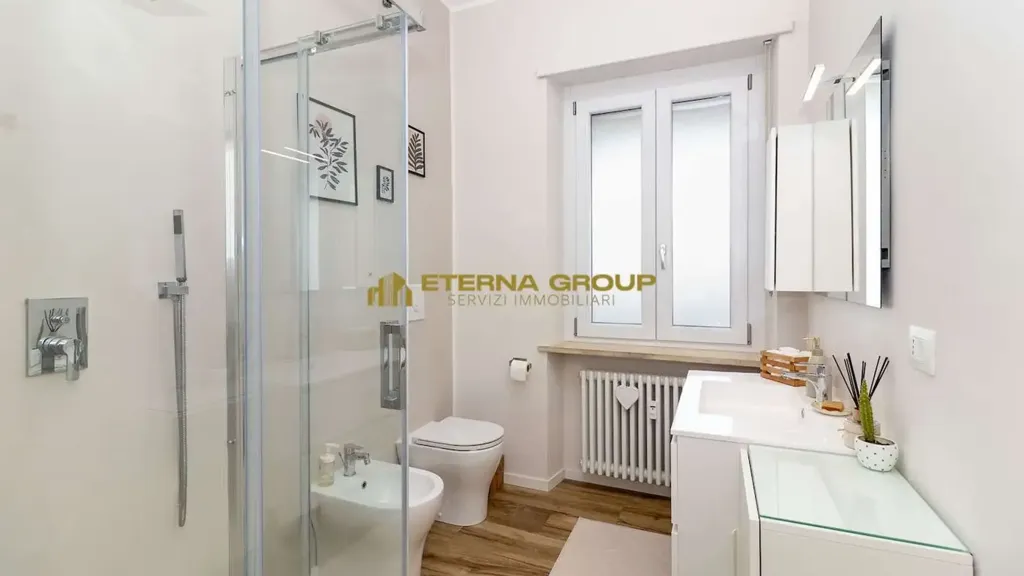 Vannitoad - Modernised Apartment with Balconies in Chieri