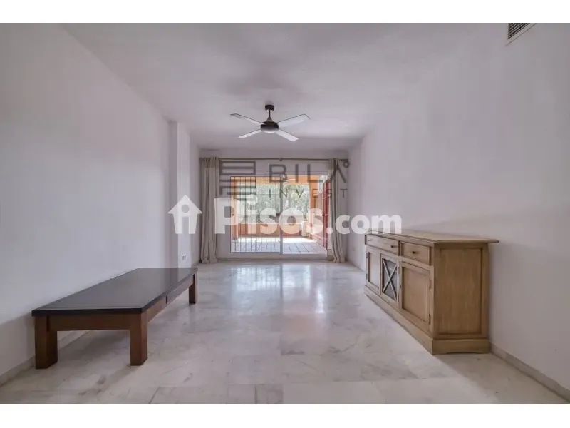 Living Room - Apartment with Private Garage in Marbella Reserve