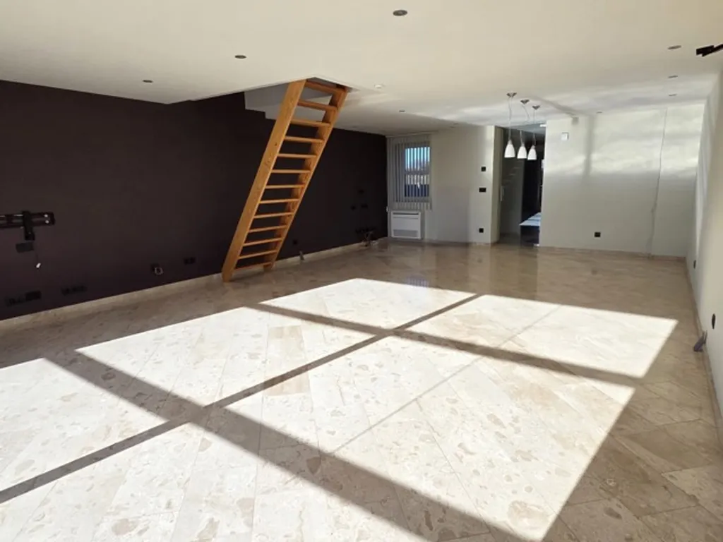 Elutuba - Move-in Ready Home with Garden and Terrace