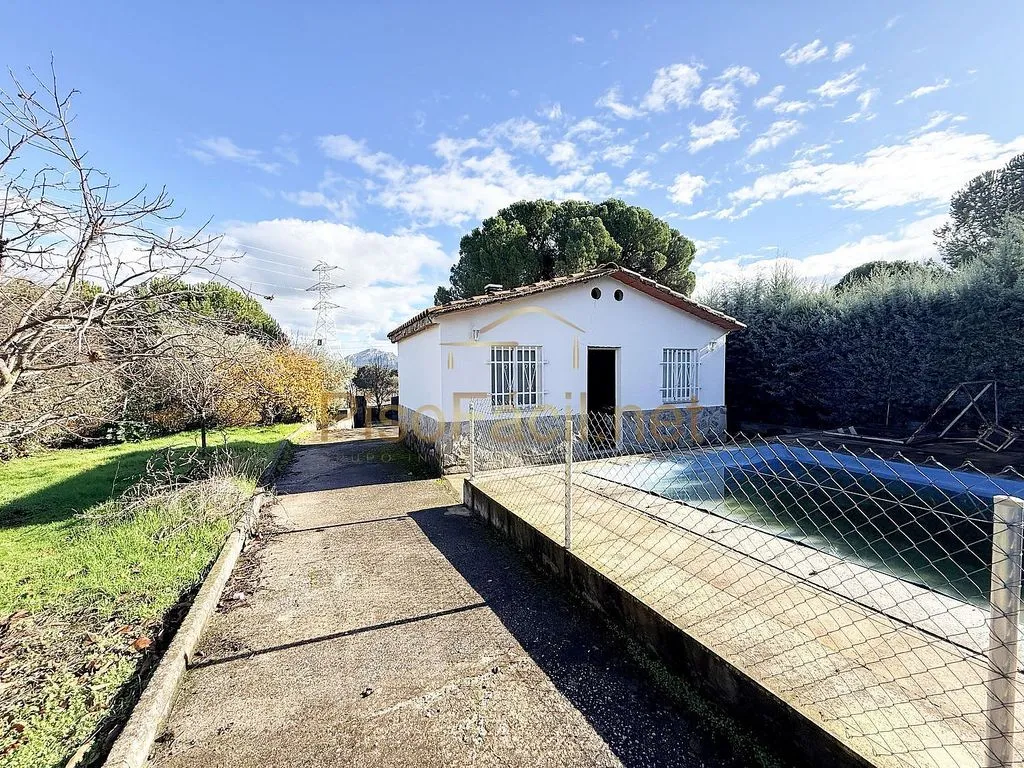 Bassein - Chalet with Pool in El Tiemblo, Ávila