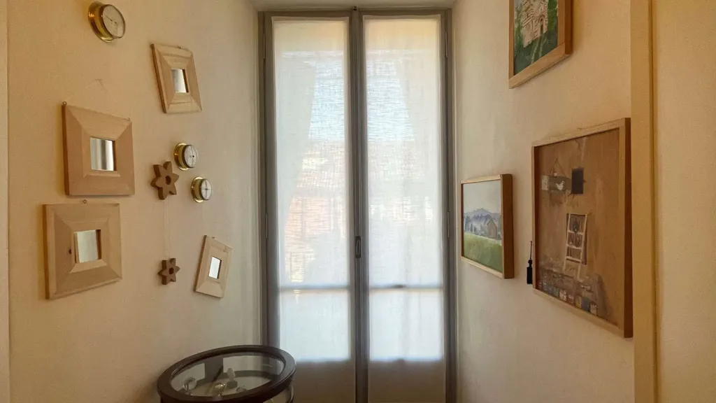 Entrée - Charming Apartment with Balcony in Asti