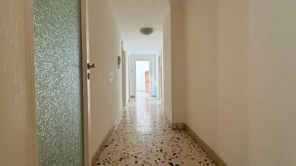 Ingresso - Apartment with Balcony in Naples